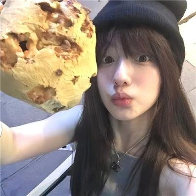 聪明的金发美女